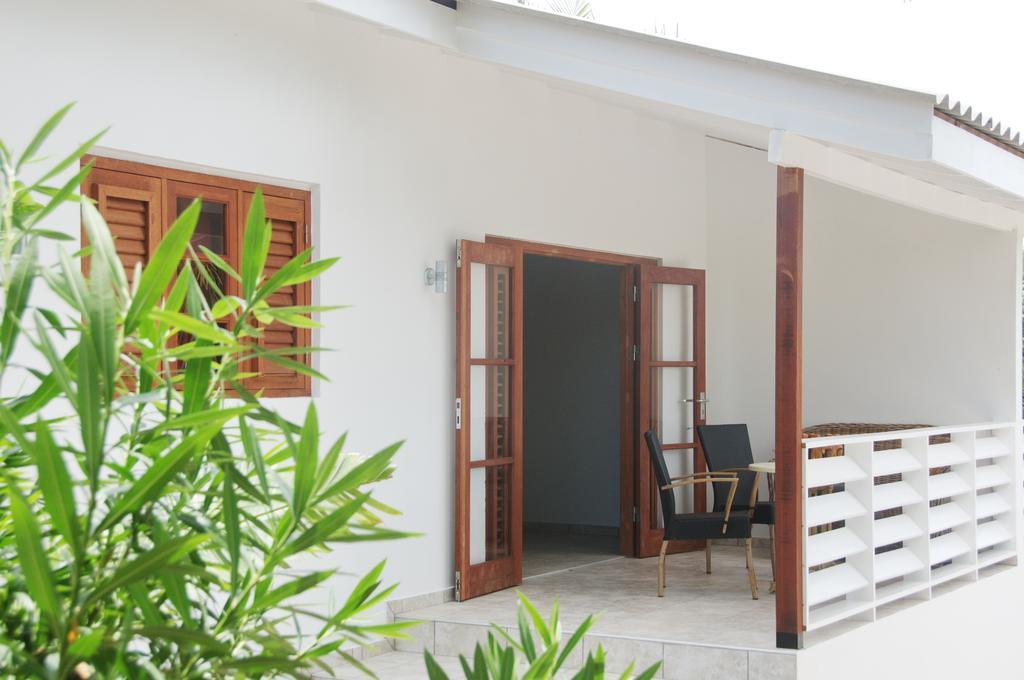 Bantopa Apartments Willemstad Quarto foto